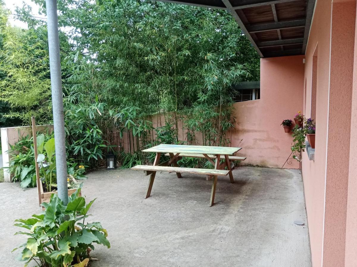 Hentig Ar Feunteun Bed & Breakfast Plouaret Dış mekan fotoğraf