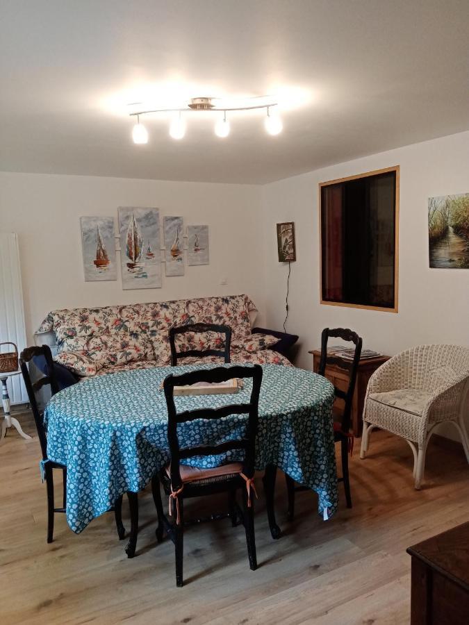 Hentig Ar Feunteun Bed & Breakfast Plouaret Dış mekan fotoğraf